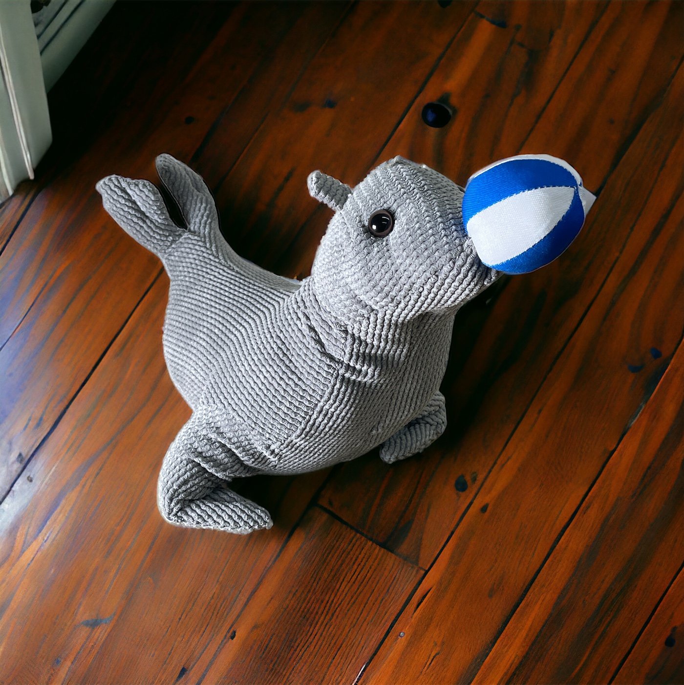 Grey Seal W/ Beach Ball Door Stop - 37cm