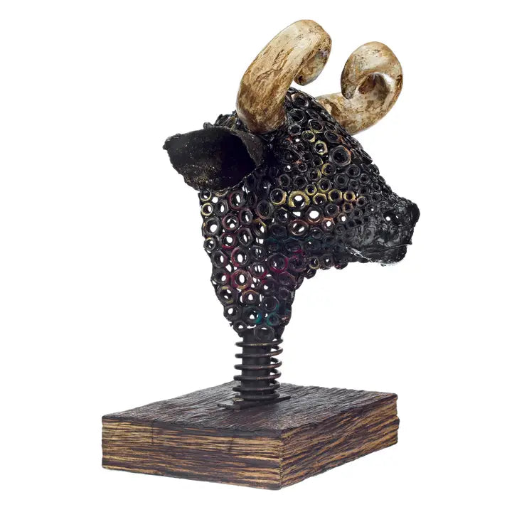 Urban Steel Bulls Head - Stand - 35cm