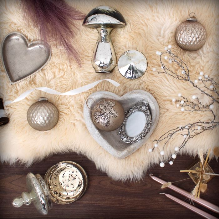 Stone Heart Dish - 23cm