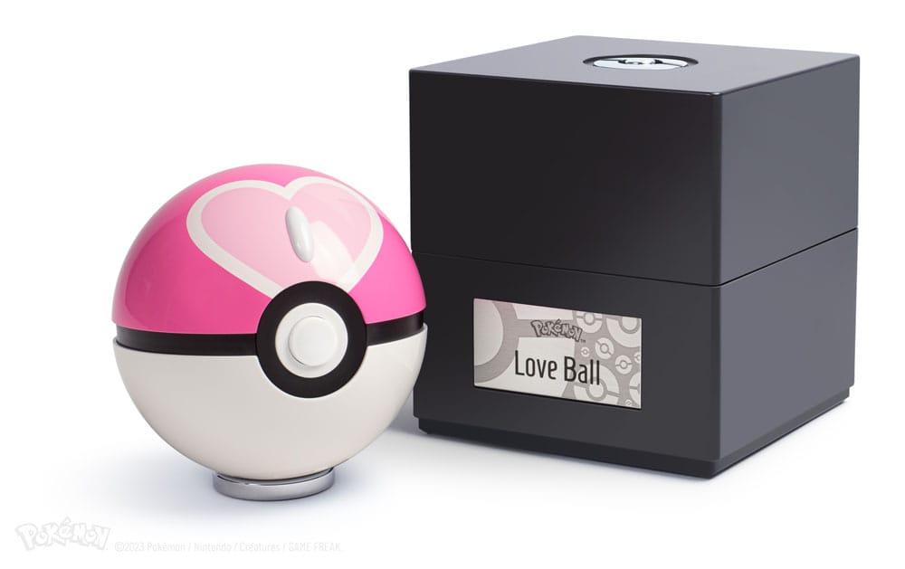Pokémon Love Ball 1/1 Replica