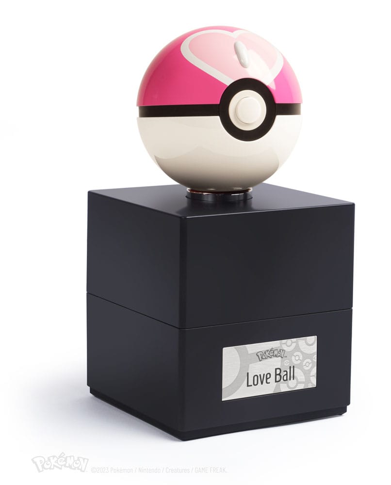 Pokémon Love Ball 1/1 Replica