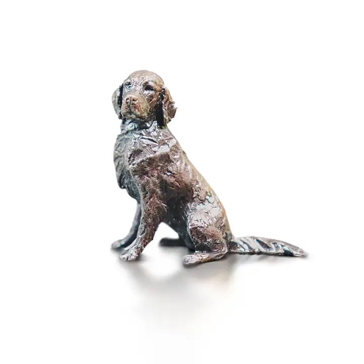 Butler & Peach Miniature Bronze Retriever - 3.5cm