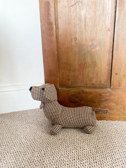 Brown Dachshund Doorstop - 32cm