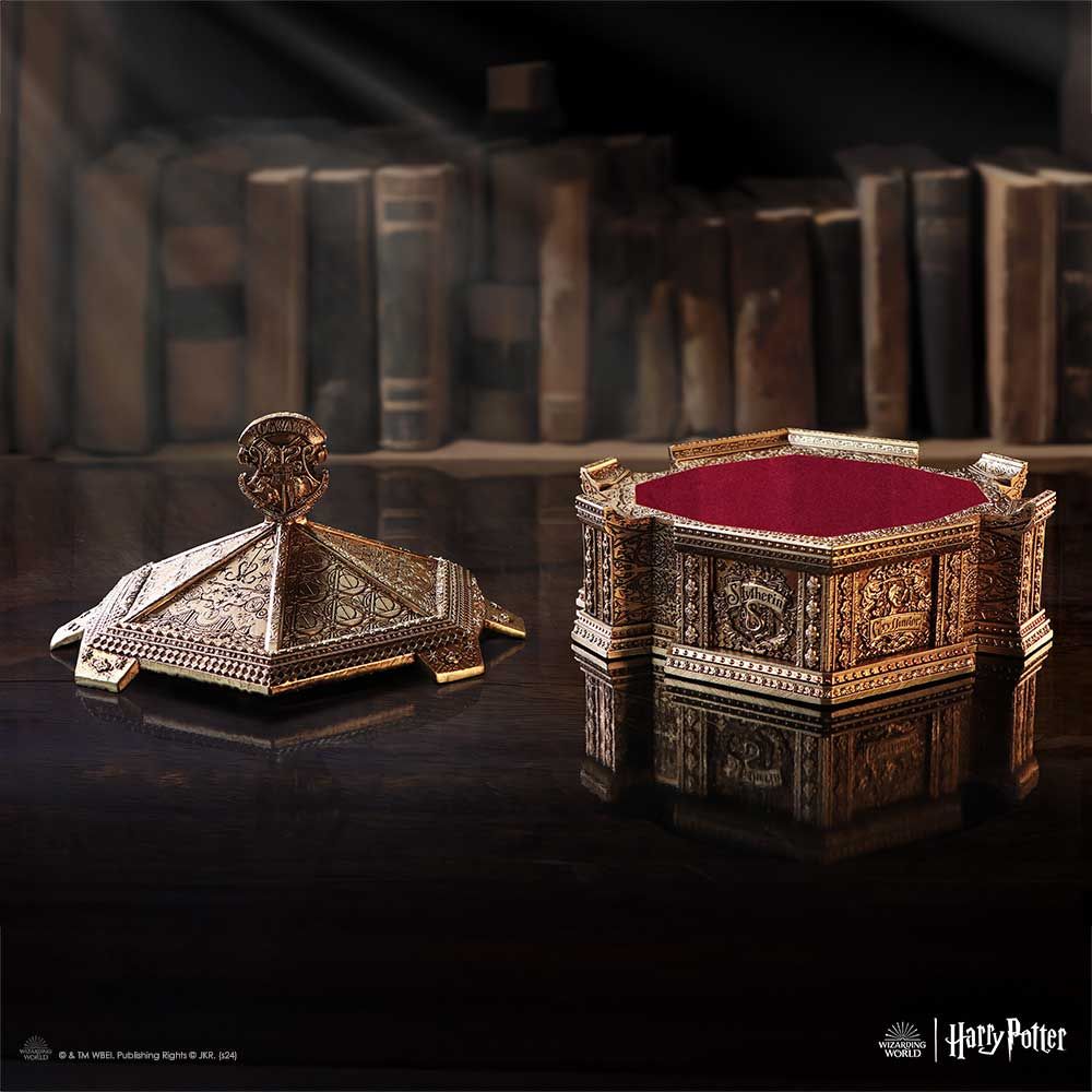 Harry Potter Hogwarts Trinket Box - 18cm