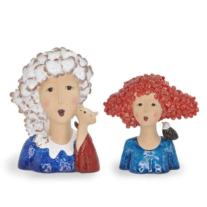 Amélie - Red Haired Lady with Bird - 27.5cm