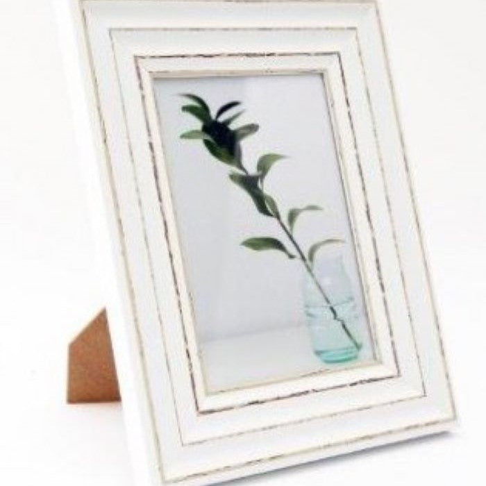 Antique Look White Wooden Picture Frames | Distressed White Picture Frame 26cm